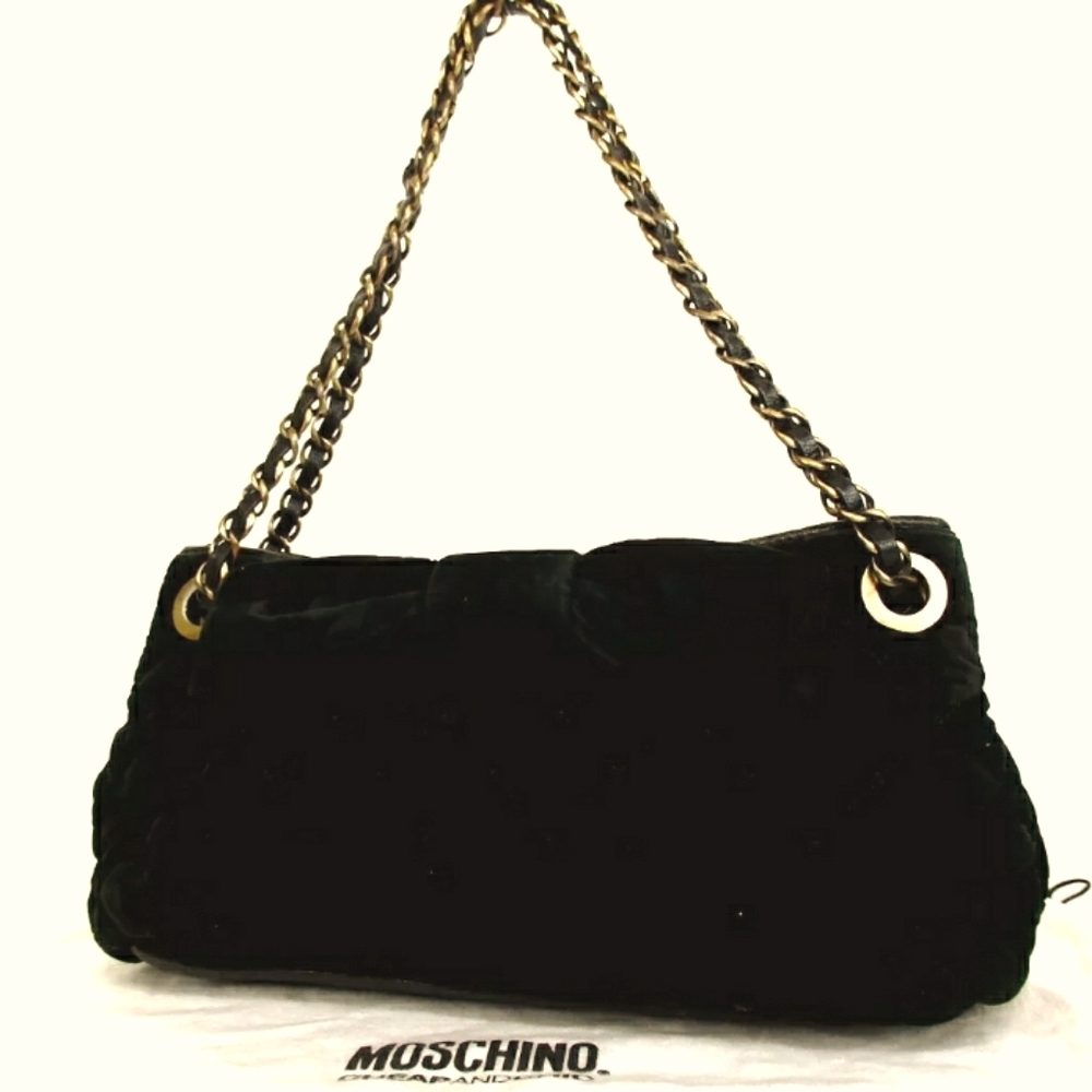 AUTHENTIC MOSHINO CHAIN SHOULDER HANDBAG